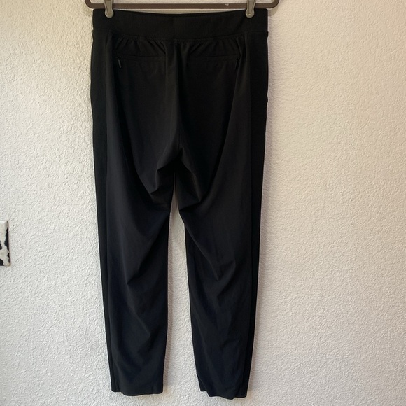 Athleta Women's Black Brooklyn Ankle Casual Travel Pant Sz 8 - Picture 6 of 9